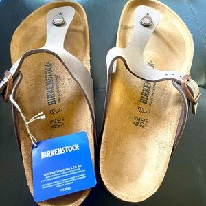Brand new neverworn unisex mocha Birkenstock gizeh bs thong sandals Us L 11 M 9